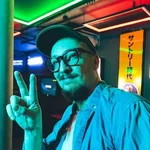 EK  Avatar