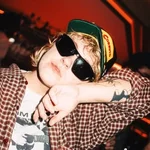 B  Avatar