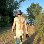 LB  Avatar