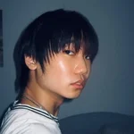 데  Avatar