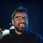 Sस  Avatar