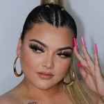 m  Avatar