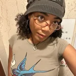 Uう  Avatar
