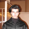 ES  Avatar