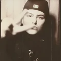 L  Avatar