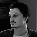 HL  Avatar