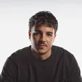 YE  Avatar