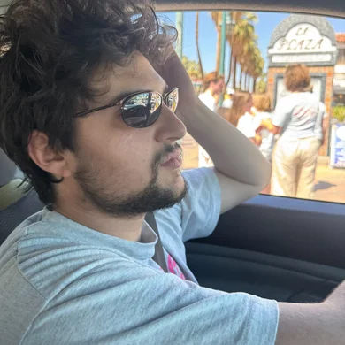 nc  Avatar