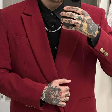MI  Avatar