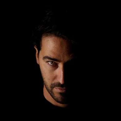 EL  Avatar