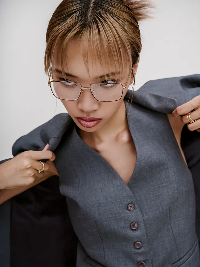 Editorial Glasses & Sunglasses Spec