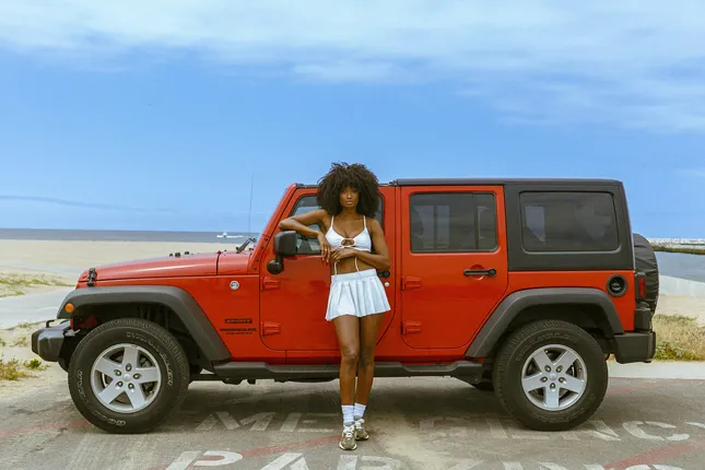 Shaine x Red Jeep