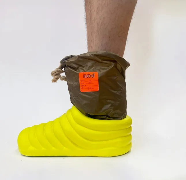 The Yámessaint Boot