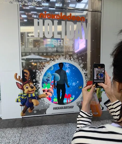 Nickelodeon Holiday Pop-Up