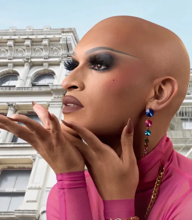 Maybelline New York “Drag It Out”