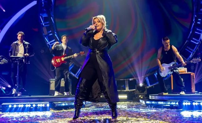 Bebe Rexha for Dick Clark’s new year’s rockin eve!