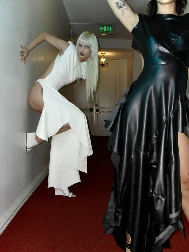 The opposites attract