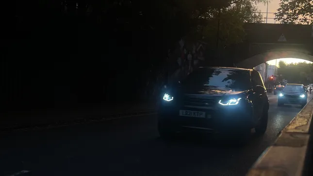 Command The CityScape // Range Rover