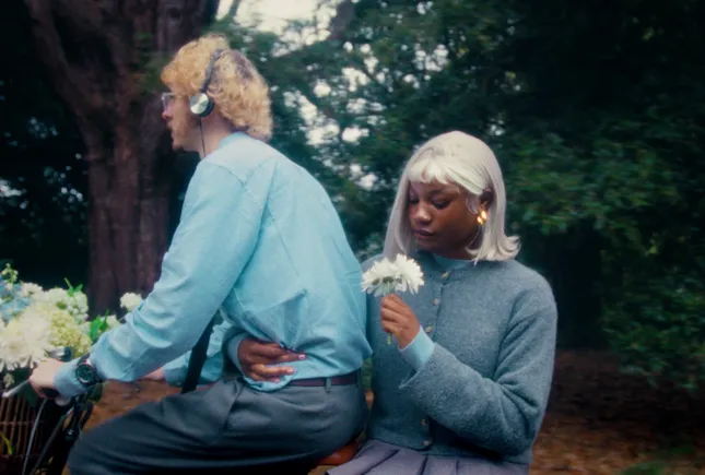EFÉ - you say that i'm crazy (Promotional Video)