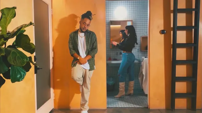 Casually | Jean Placide