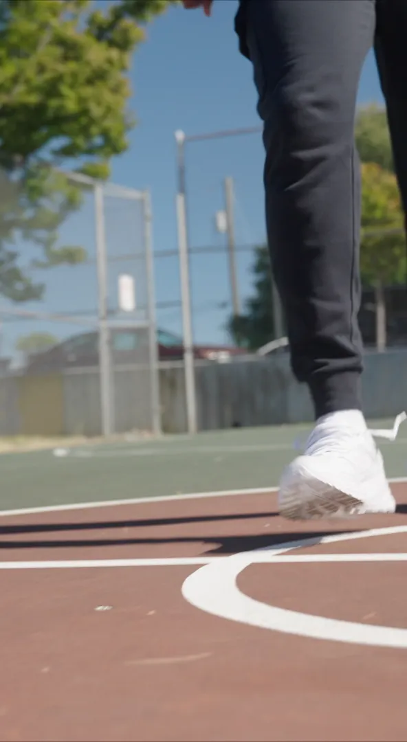 UNDERARMOUR AD BALT
