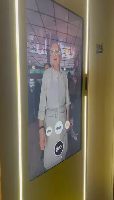 Vetements x HEAT AR
