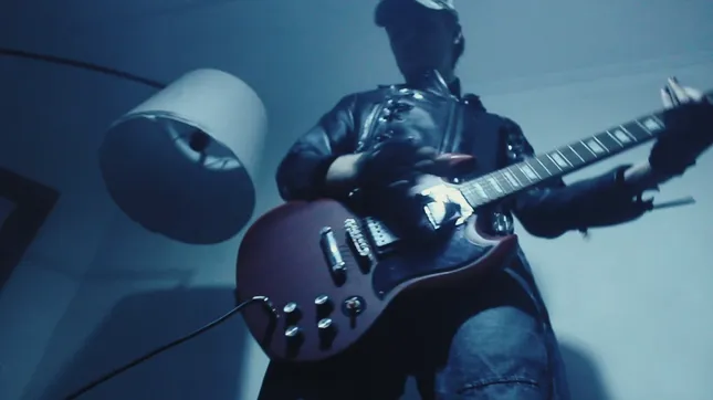 AGONY-Breakshit (MV)