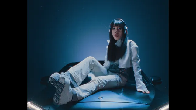 “Fancy” Kyra x Modern Sky
