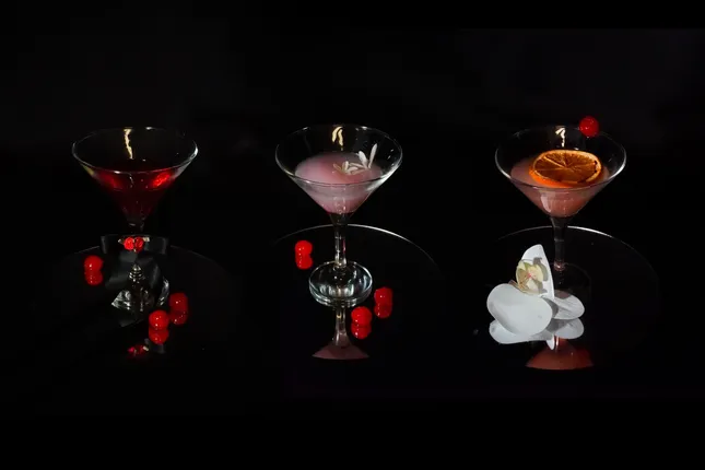 SIP OF SANG