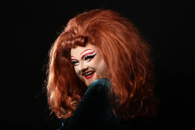 RED DRAG