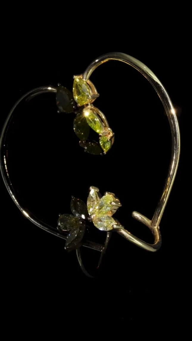 Yellow Diamond Pieces - Costolo