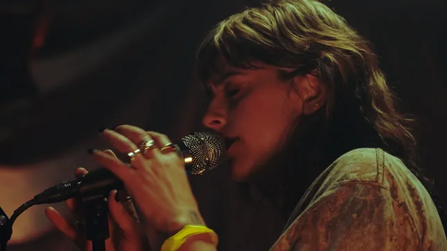 Ggwendolyn x Buck Raines - Live at Makeoutmusic