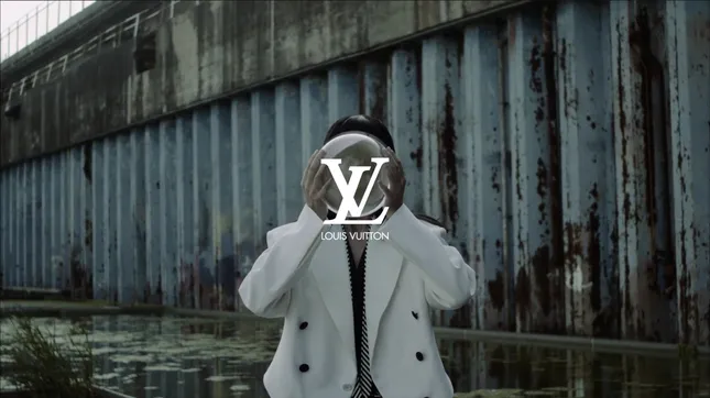 LOUIS VUITTON x NUMÉRO
