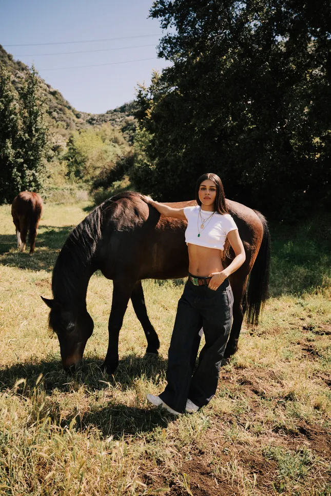 Ama Lou x Salomon
