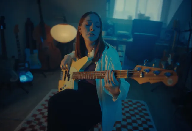 Zoe Sparks - The Fakeup Song