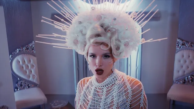 Bella Thorne - Phantom