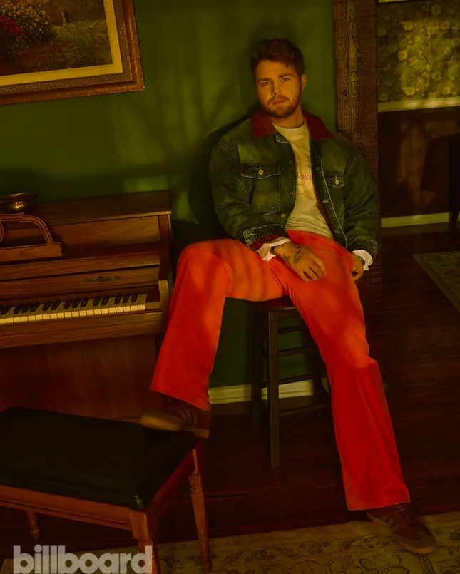 Alex Warren x Billboard