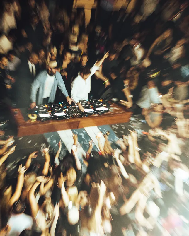 The Chainsmokers