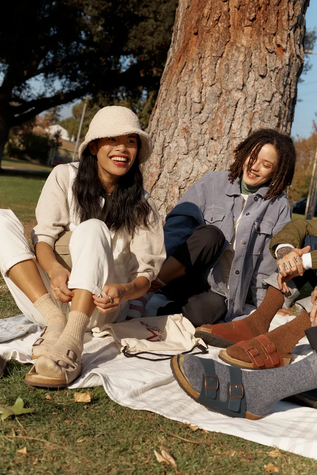 MA sandals campaign