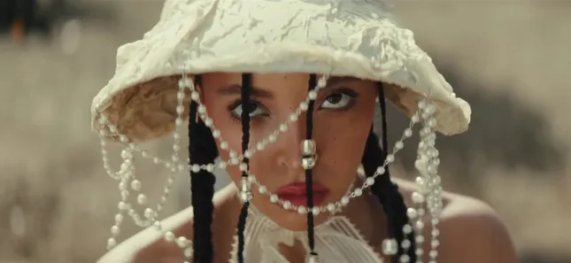 Tinashe “Naturally”