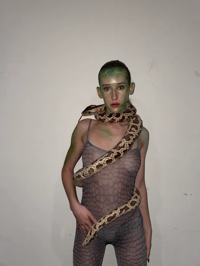 ‘Boa Constrictor’ Halloween costume & makeup