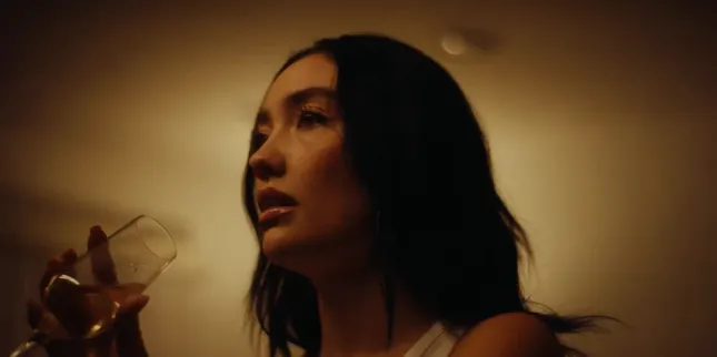 Dec Serrano - Again (Music Video)