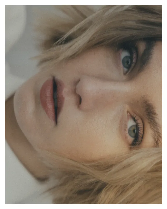 Photoshoot Edito with Bethany Dziekan - Fenton Models NYC