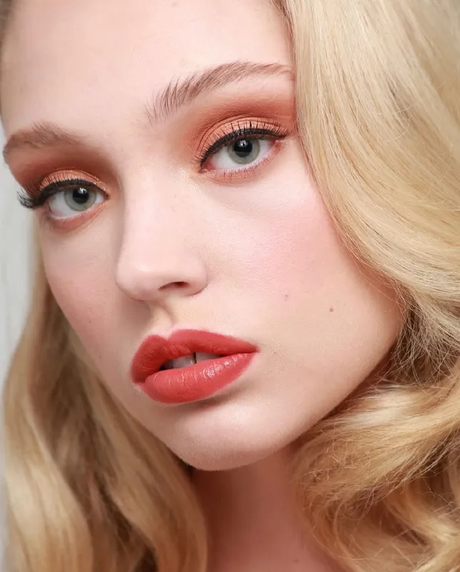 Soft Glam