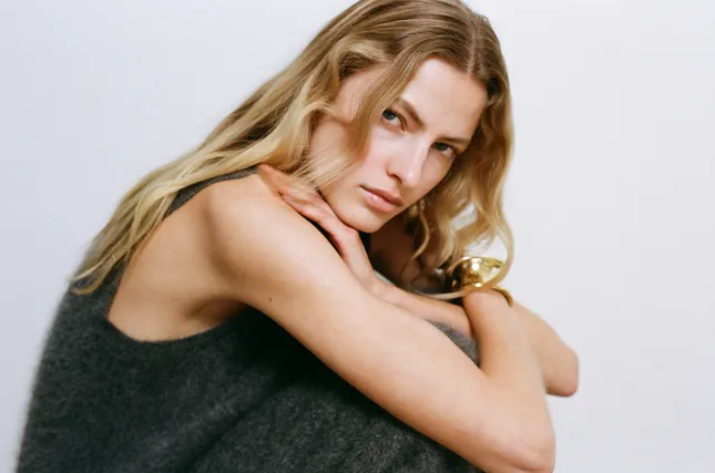 WINTER COS WOMENSWEAR