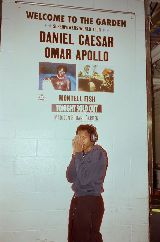 Montell Fish, Daniel Caesar & Omar Apollo at Madison Square Garden coverage