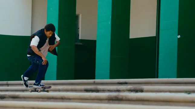 BOSE x CRENSHAW SKATE CLUB "SoundLink Max"