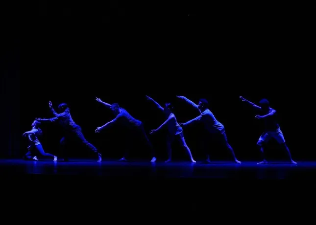 Dance Lighting for the Stage
