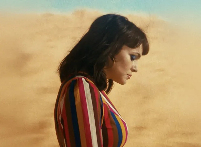 RUNNING - NORAH JONES