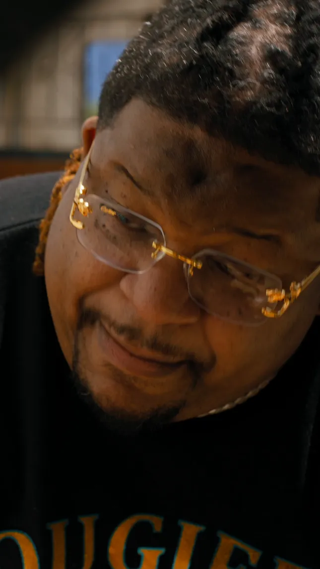Glow Street (2025)